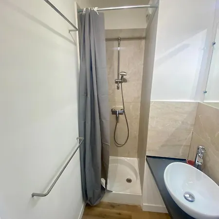 דירה Beautiful Private Rooftop With Sea View 4 People Saint-Raphaël
